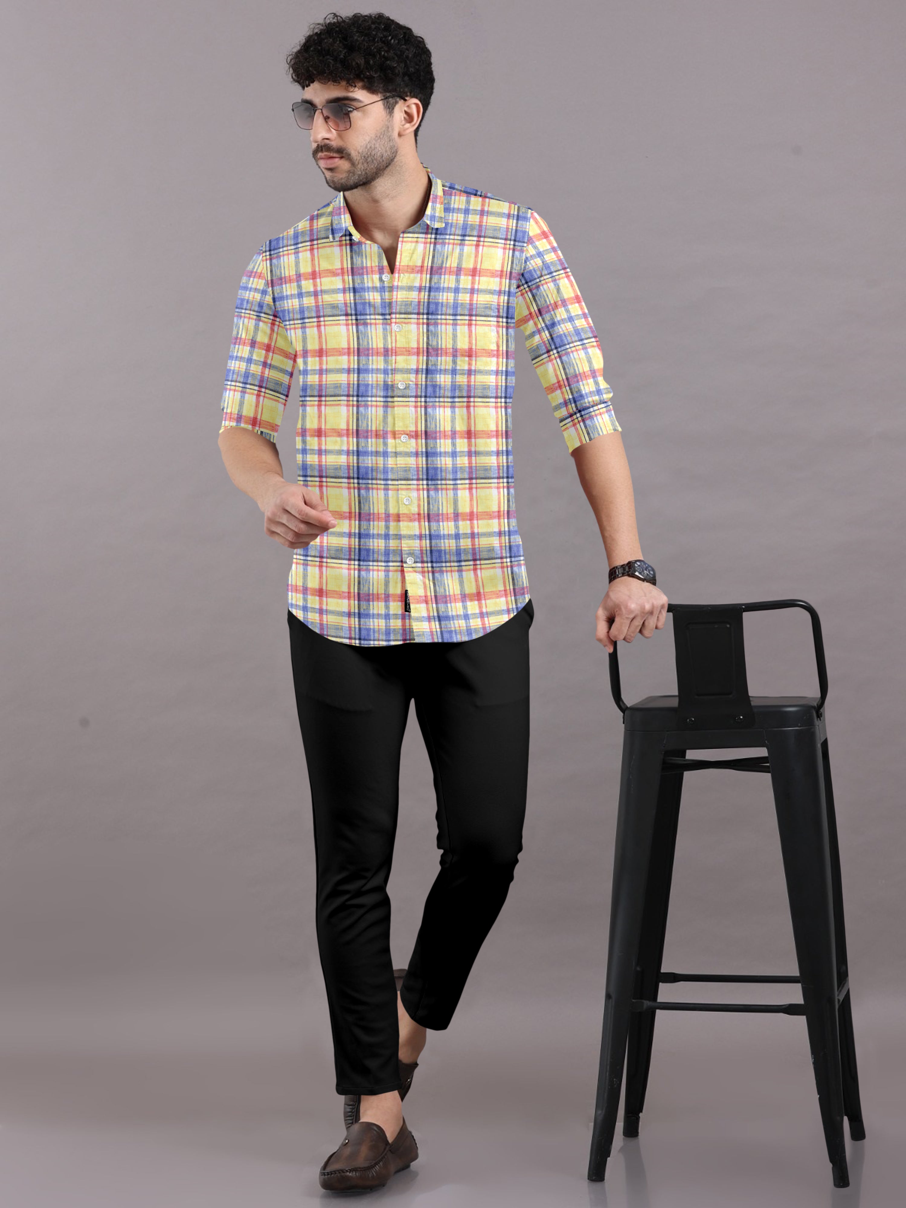 Distinguished Check Pattern Shirt