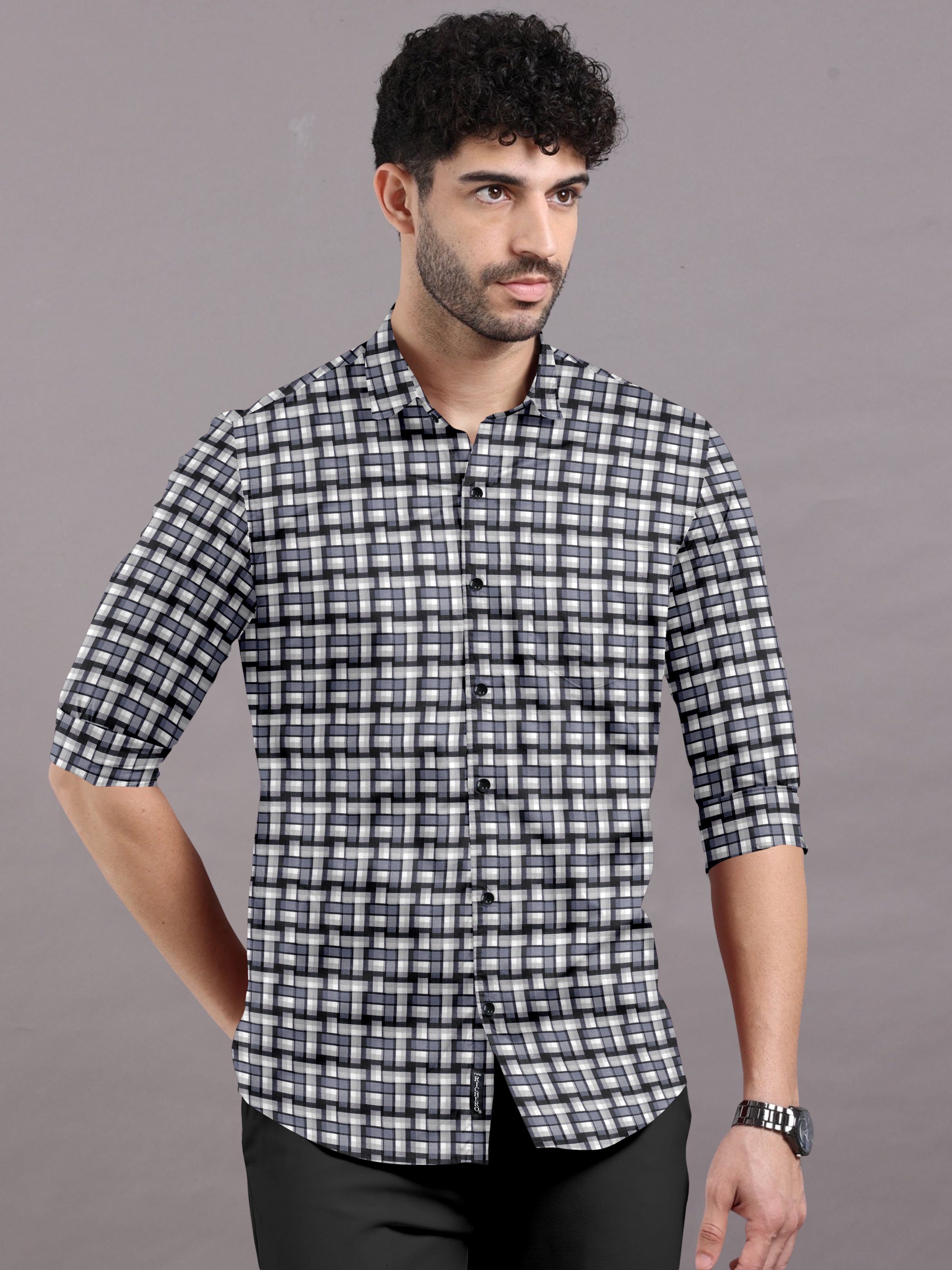 Stylish Qube Checks Mandarin Collar Shirt