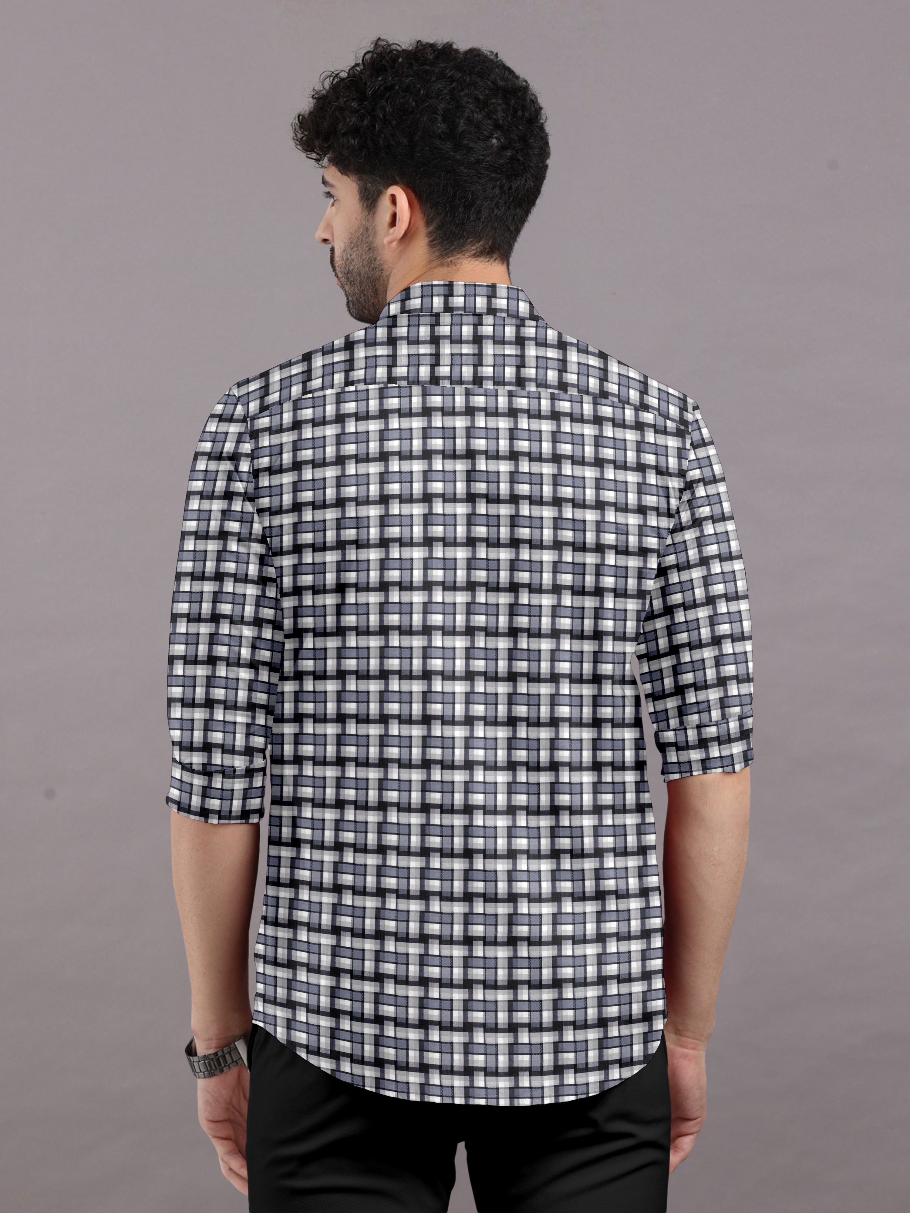 Stylish Qube Checks Mandarin Collar Shirt