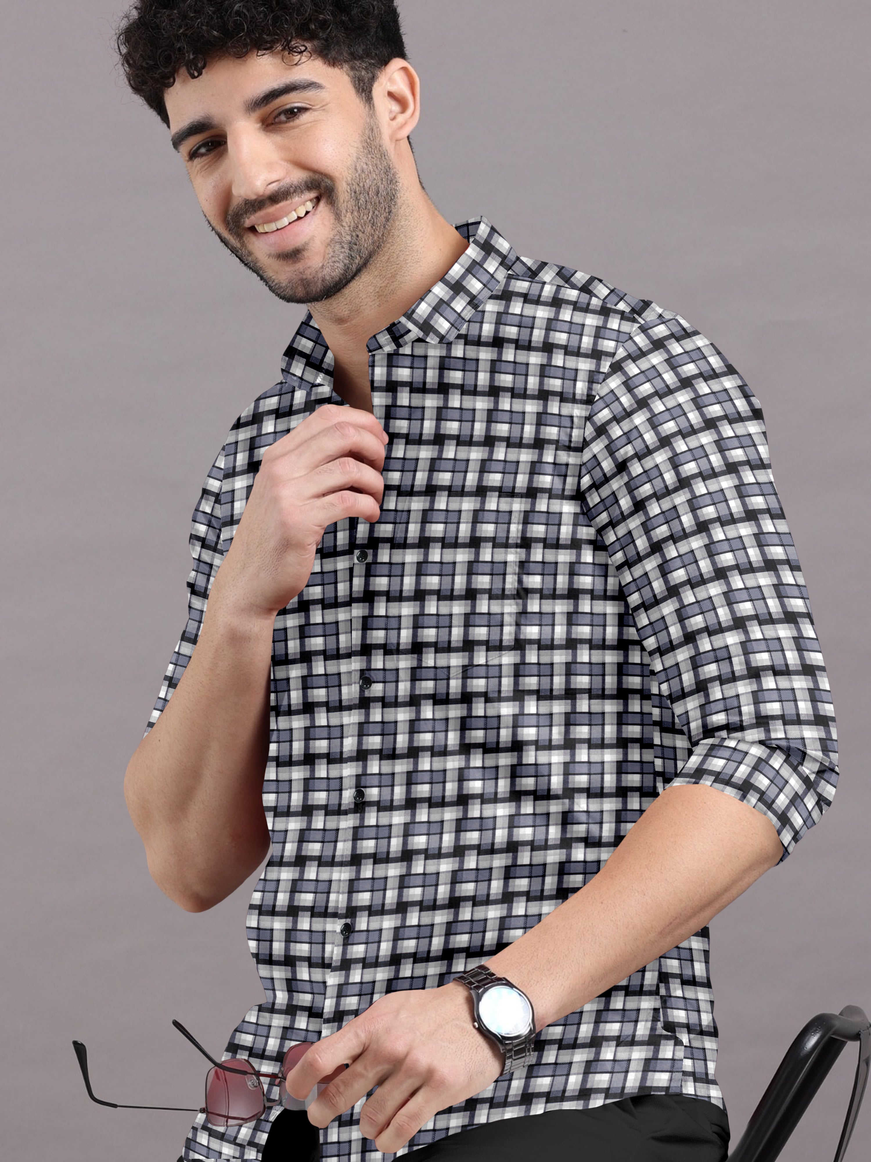 Stylish Qube Checks Mandarin Collar Shirt