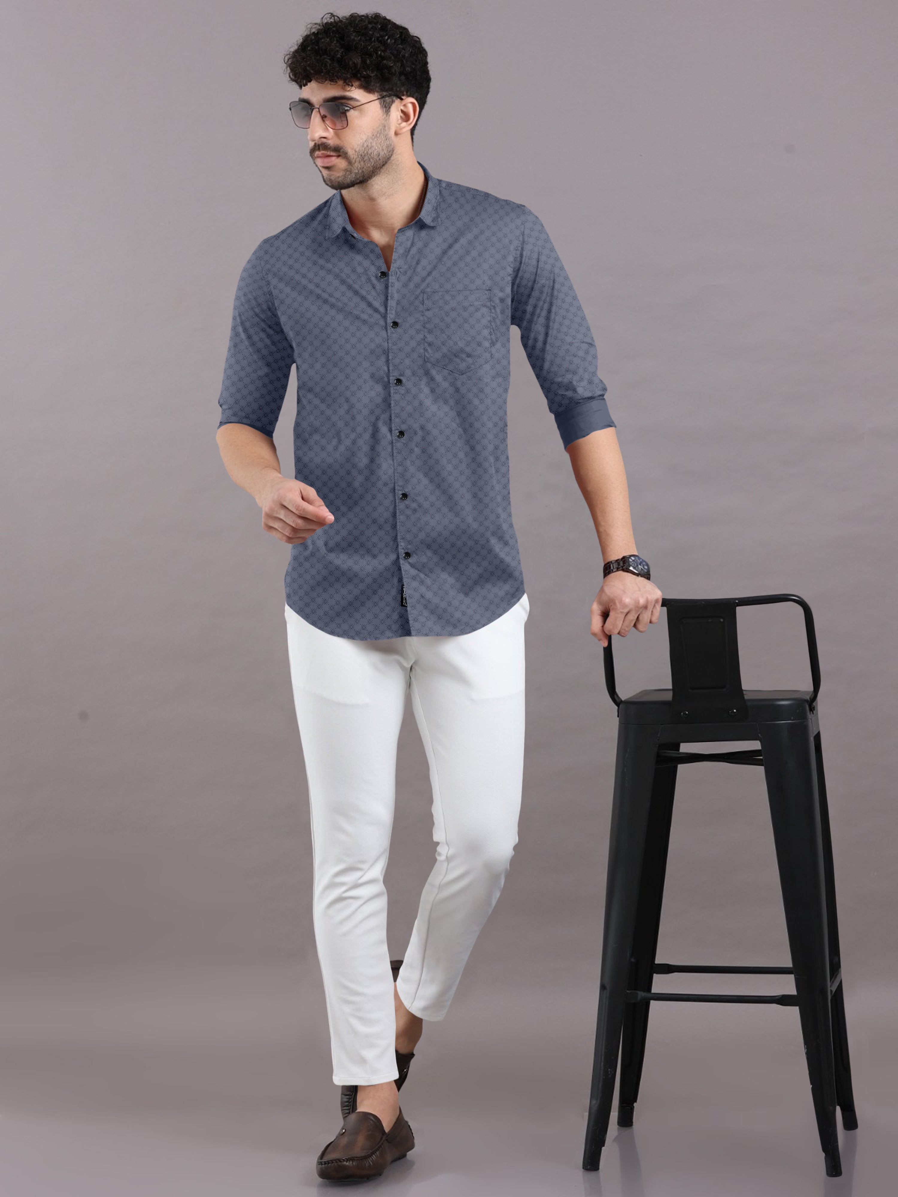 Pure cotton men's printed shirt in dusty grey for Party & beach wear