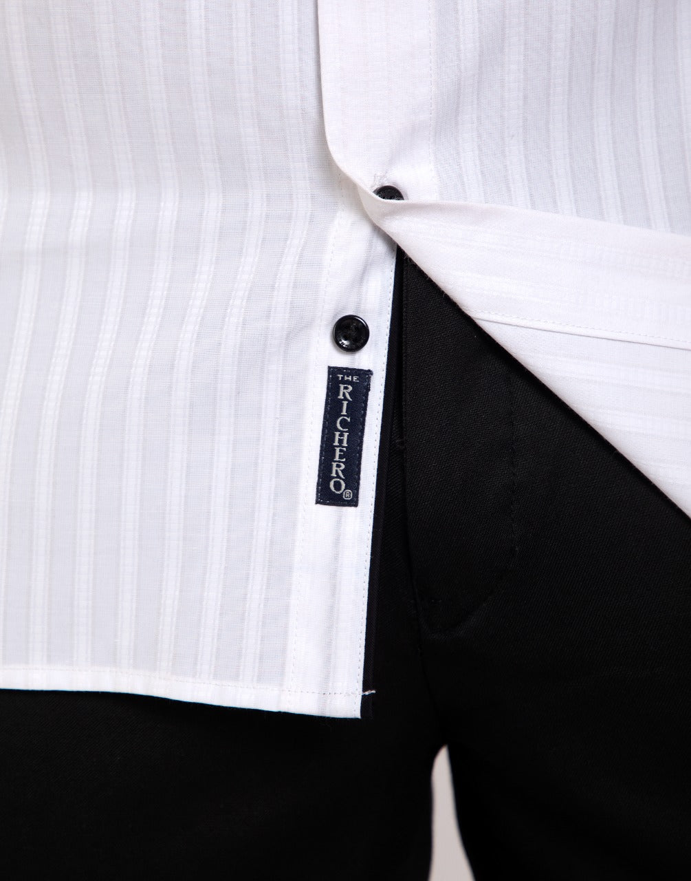 White classic collar casual wear shirt